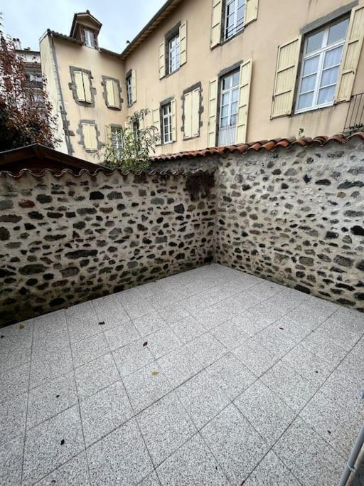 Le Spacieux Aurillac Exterior foto
